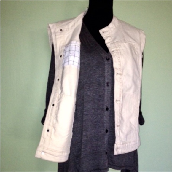 Kate Spade Saturday utility Vest, lots of pockets - Picture 3 of 8